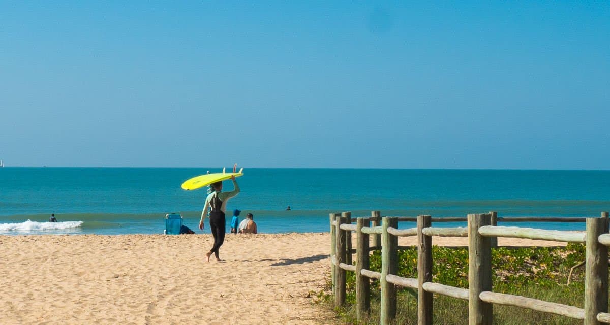 Onde fica a Praia Brava? Em Itajaí ou Balneário Camboriú?