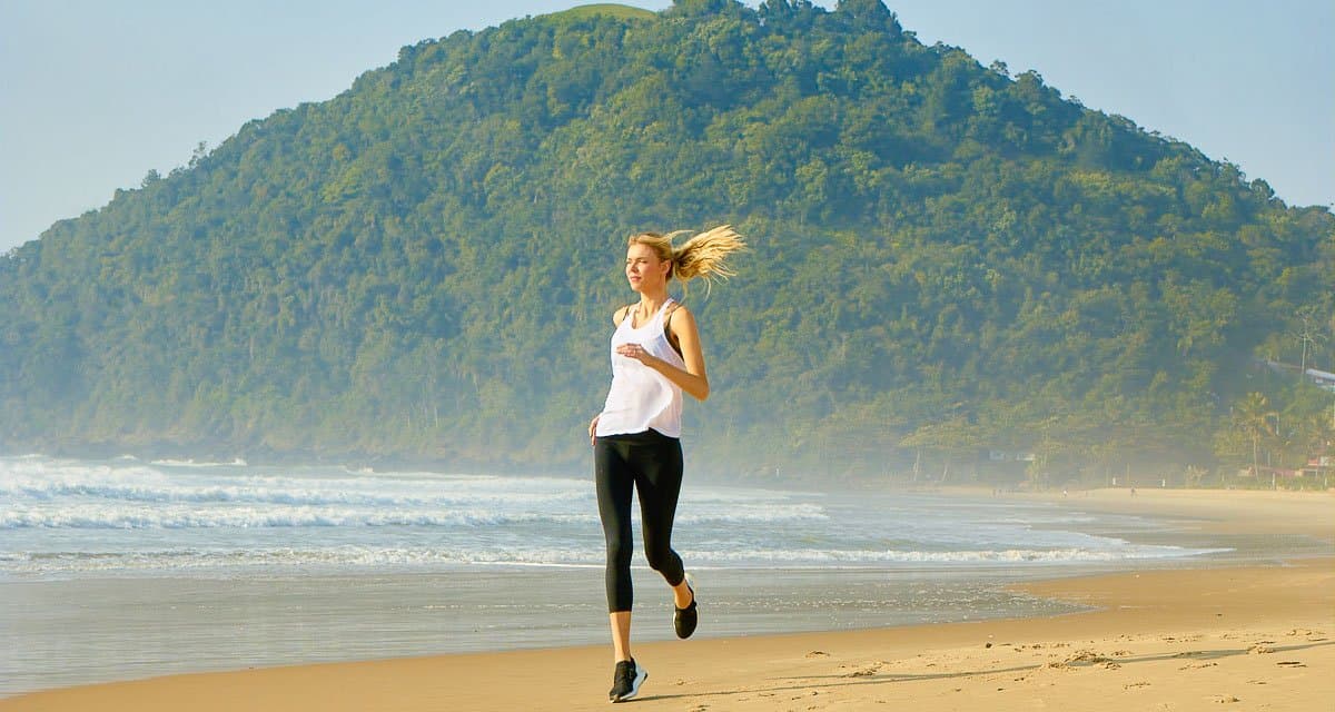 Esportes na Praia Brava: como se manter ativo durante todo o ano