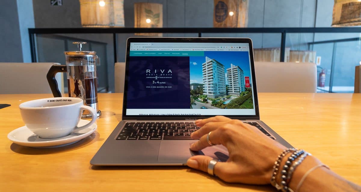 O Riva Praia Brava segue a tendência do home office 2022