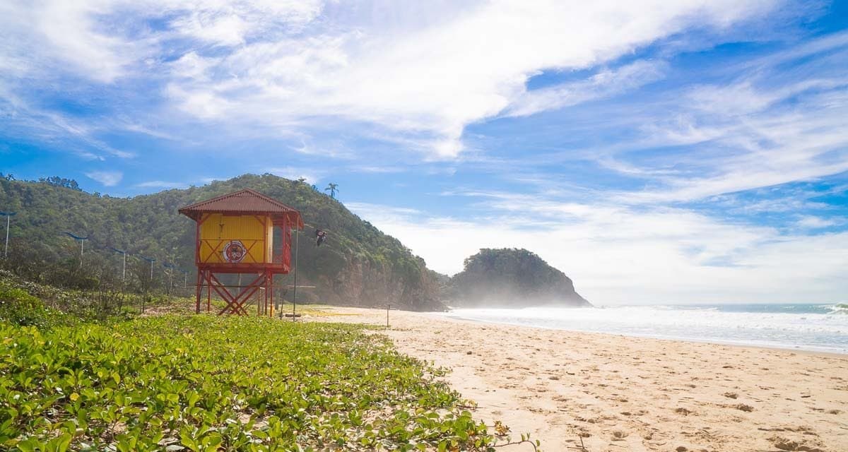 O que fazer na Praia Brava, Itajaí: 10 experiências imperdíveis
